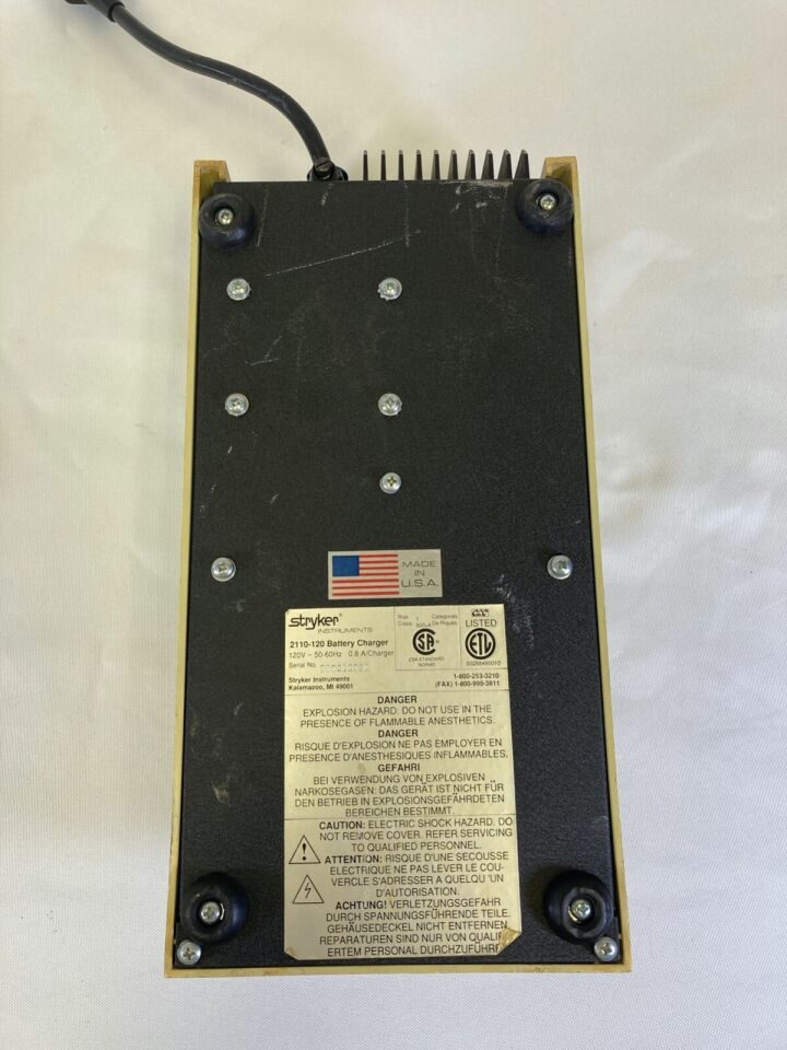 STRYKER 2110-120 System 2000 Battery Charger — photo 7
