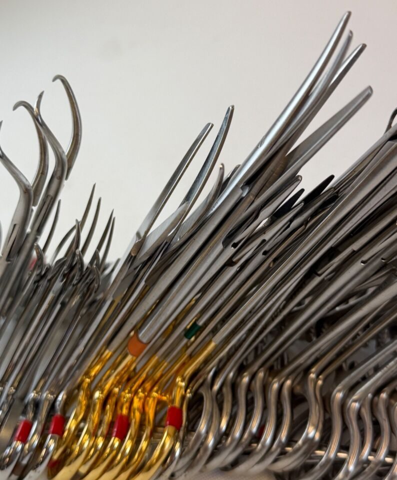 V. MUELLER Various 82 Piece V. Muell82 Piece ENT Instrument Tray w/ Genesis Sterilization — photo 10