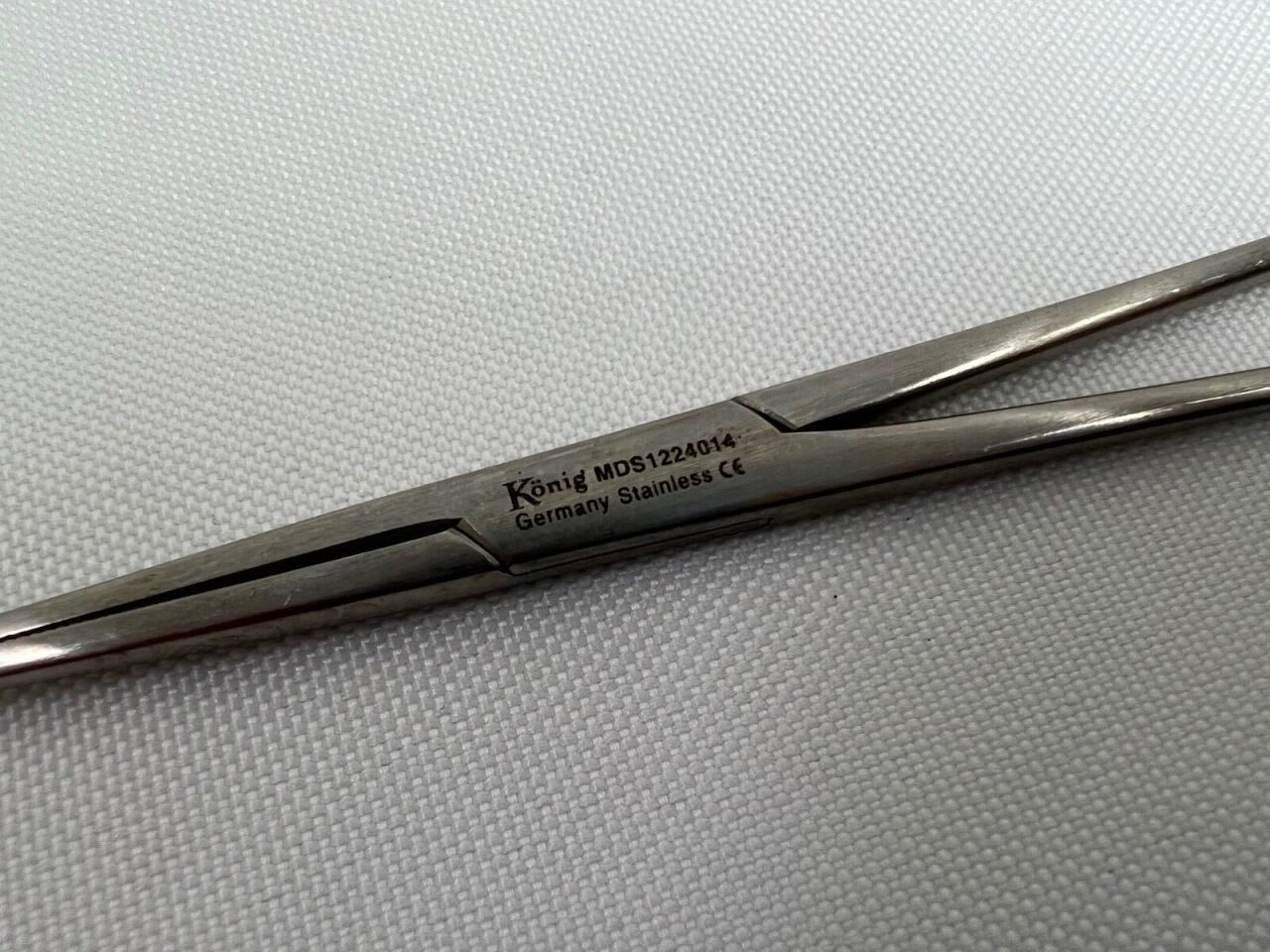 KONIG MDS1224014 Lot of 2 Straight Kelly Artery Forceps 5-1/2" — photo 3