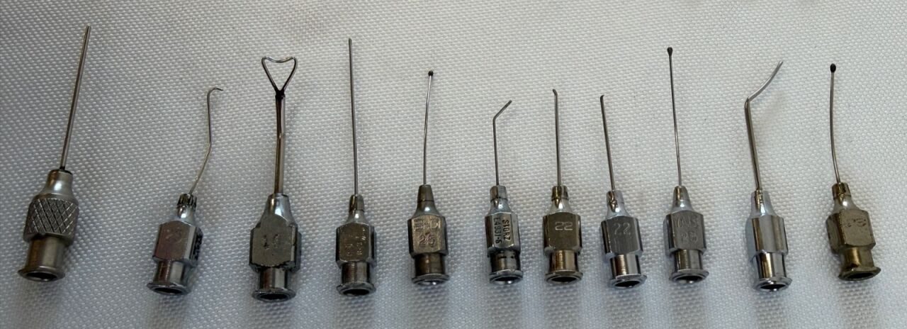 STORZ w/ Case Set of 41 Irrigation Aspiration Cannulas — photo 8