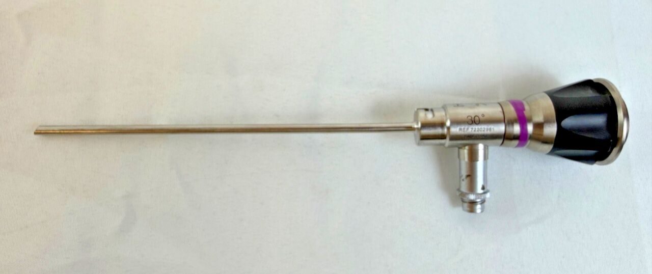 SMITH & NEPHEW 72202961 4mm x 30deg x 160mm HD C-Mount Arthroscope — photo 1