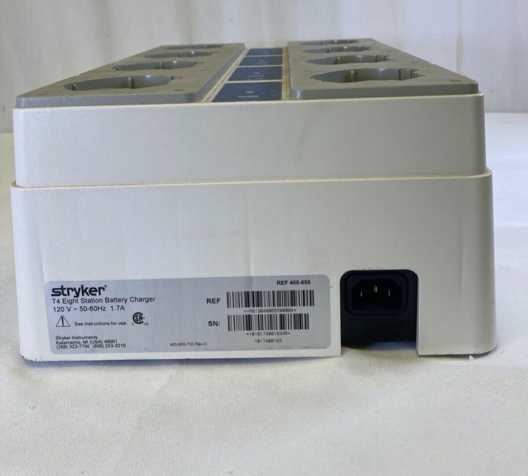 STRYKER 400-655 T4 Eight Station Battery Charger — photo 9