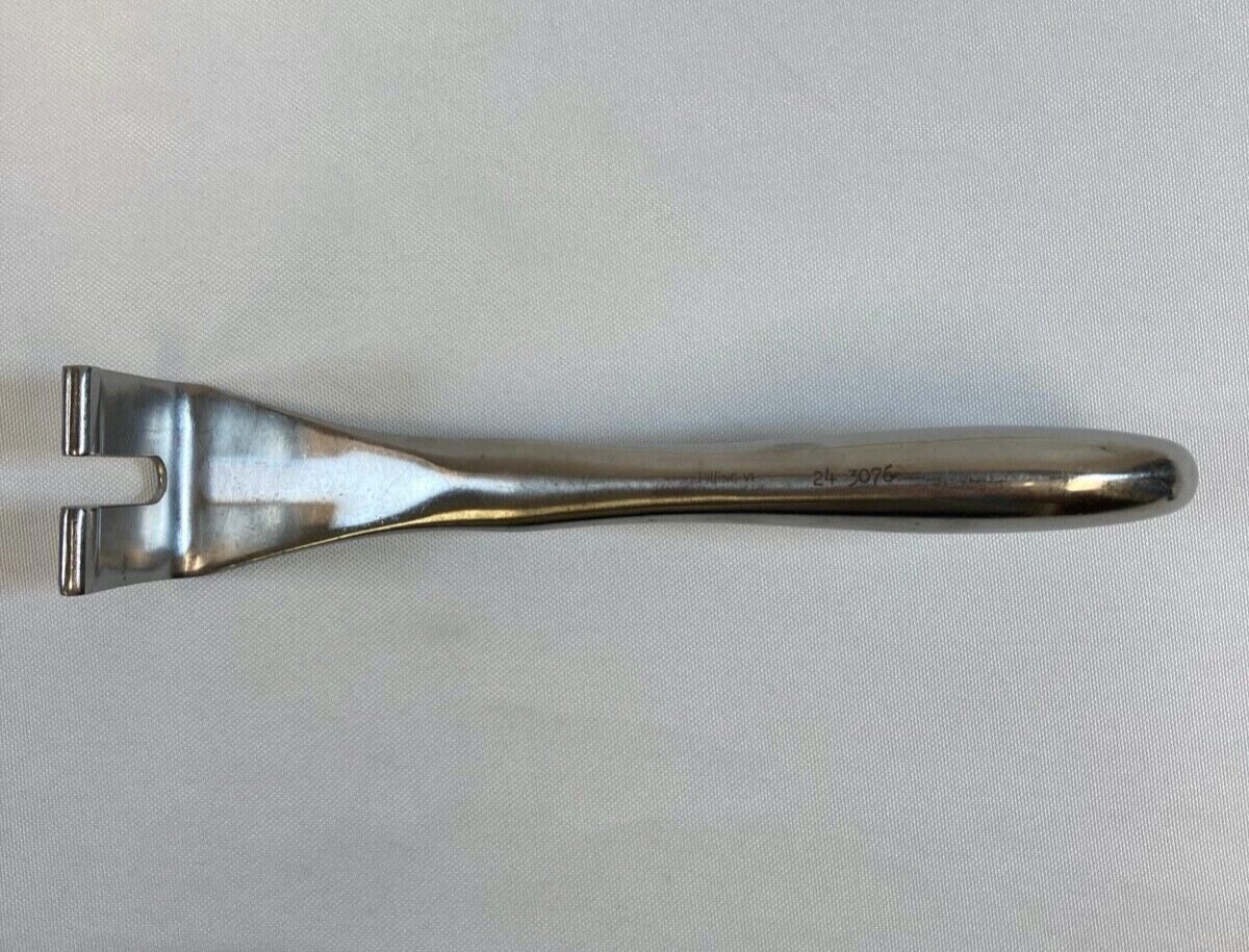 PILLING WECK TELEFLEX 243076 Handheld Orthopedic Slotted Retractor — photo 1