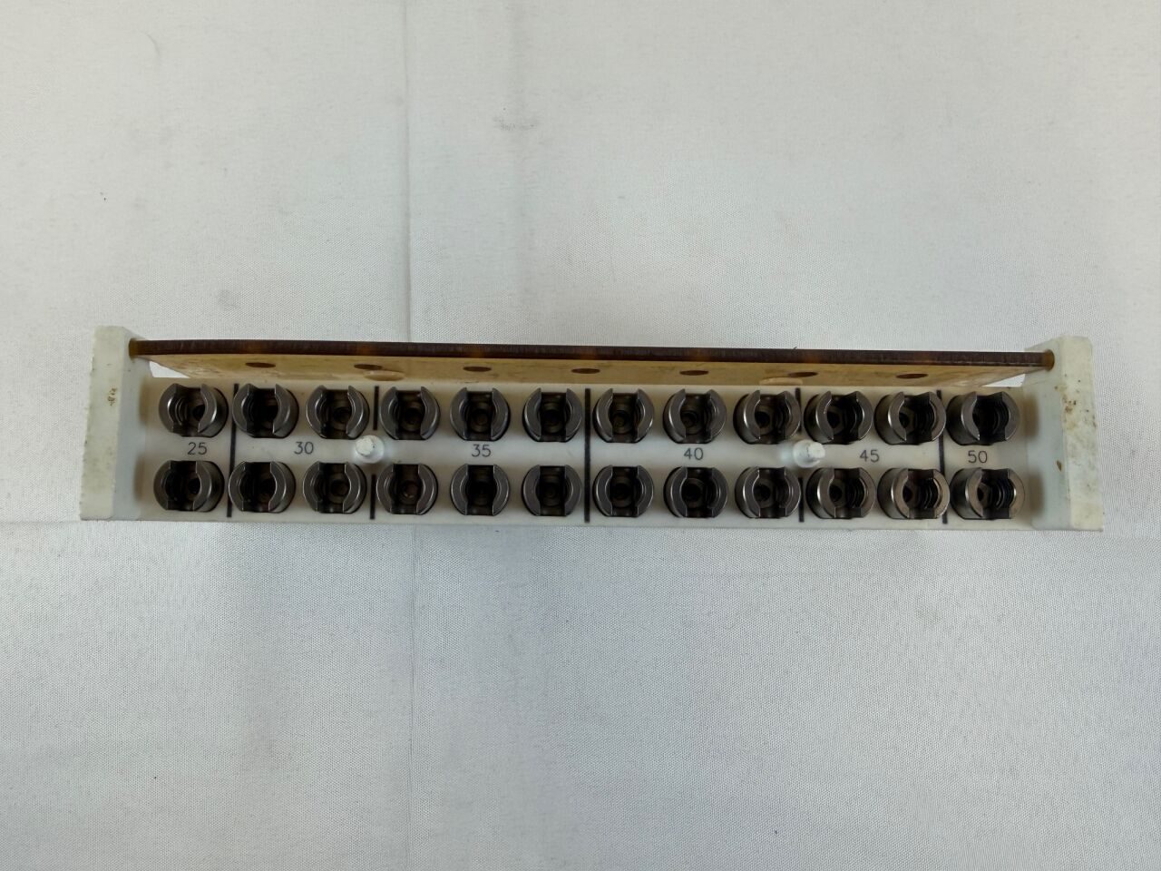 MEDTRONIC  Moss Miami Expedium 5mm Polyaxial Screw Caddy — photo 4