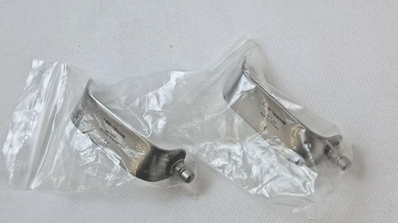TIEMANN 80-7023 Pair of Kolbel Retractor Blades, 20 x 68mm — photo 2