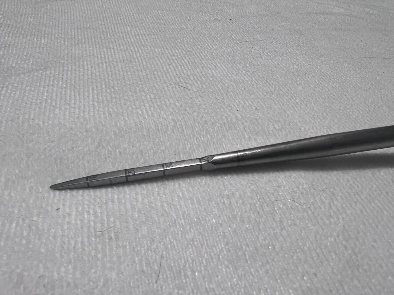 DEPUY 2997-04-105 Expedium Verse Spinal System Thoracic Straight Pedicle Probe — photo 2