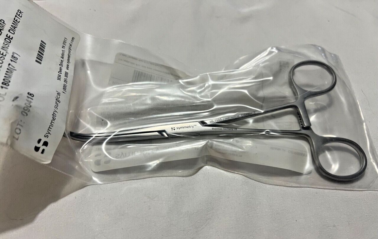 SYMMETRY SURGICAL 55-7050 Javid Carotid Large Artery Clamp 6mm Ring X 7-1/8" L — photo 1