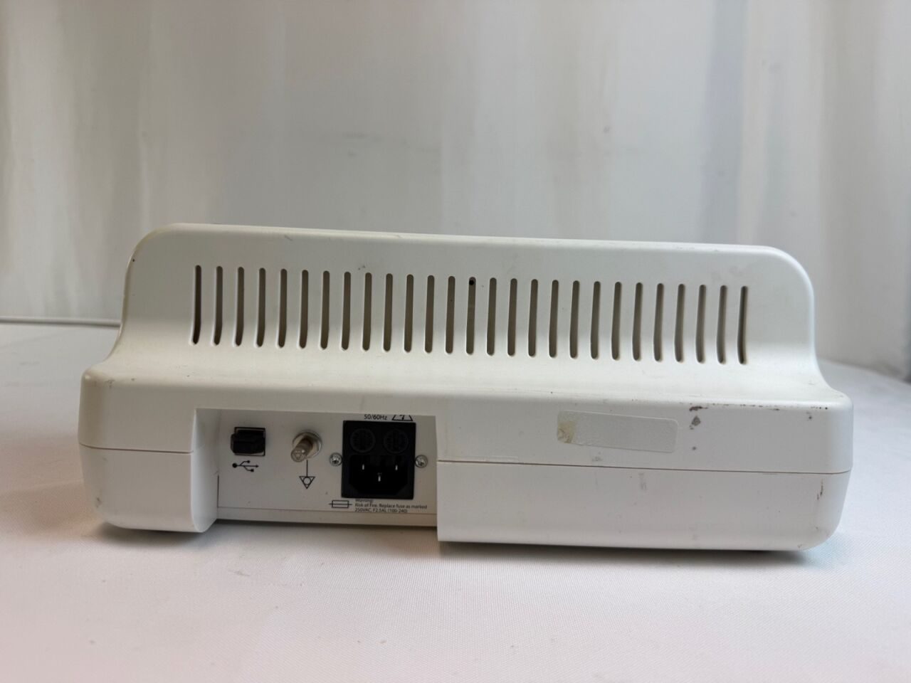 COVIDIEN CBC SCG Battery Charger — photo 6