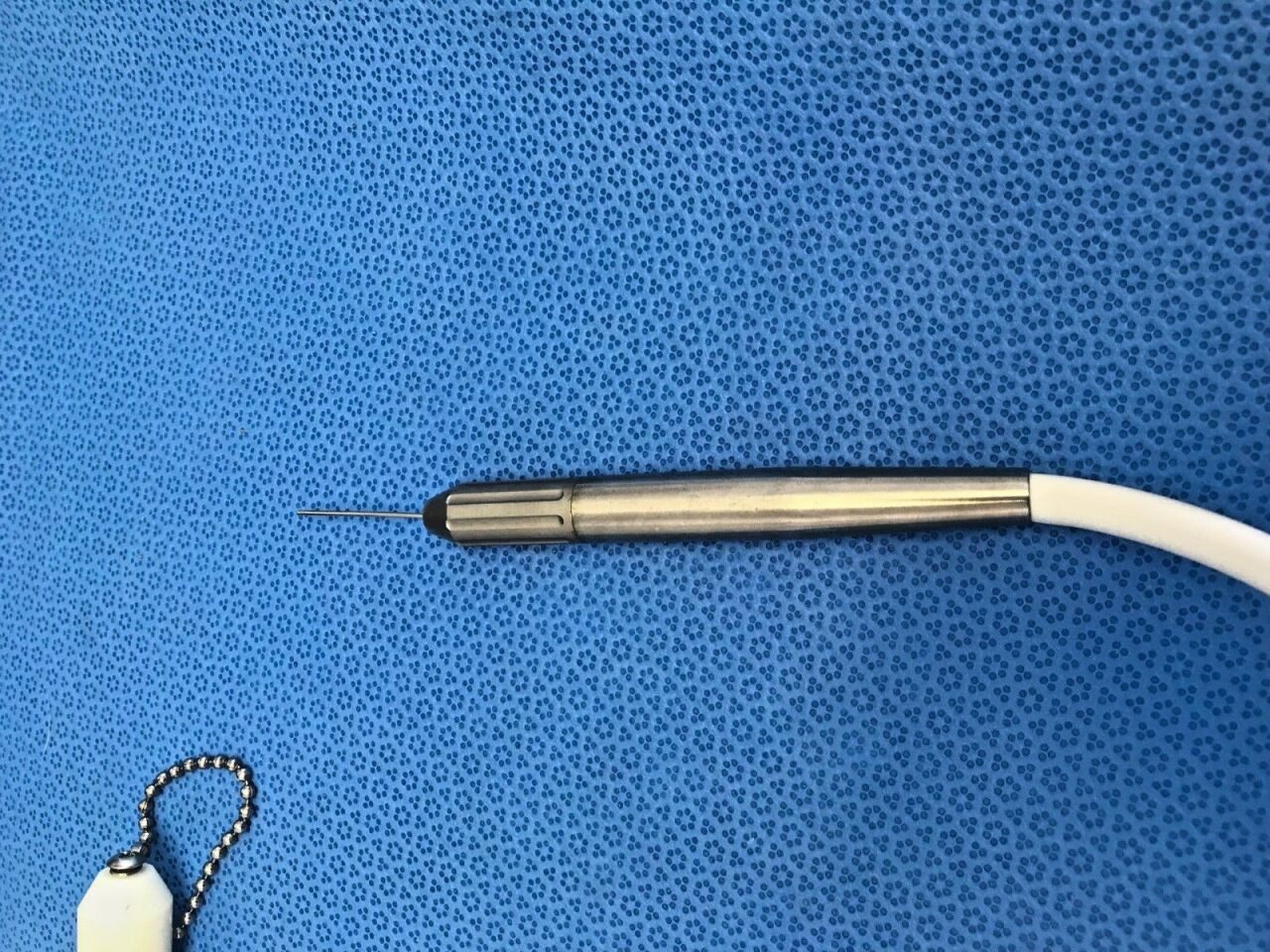 MIRA INC. CR4045 Cryosurgical Unit — photo 4