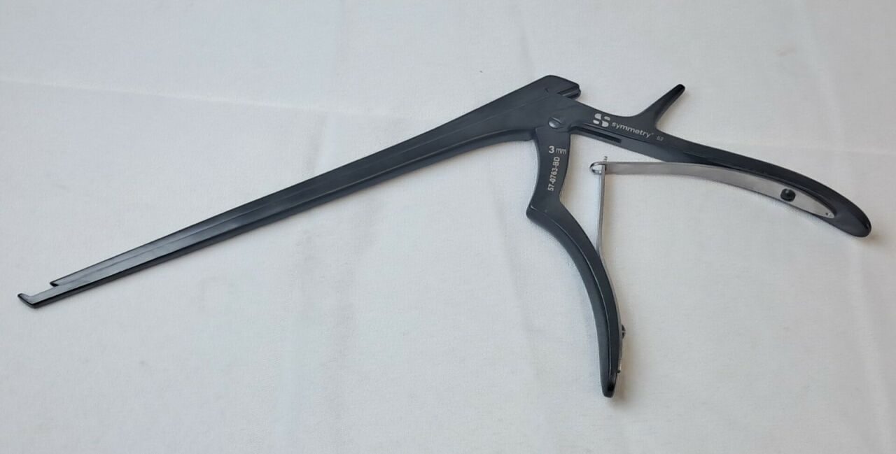 SSI ULTRA 57-0763-BD Kerrison Rongeur 3mm 40deg Upbite 8" Length — photo 1