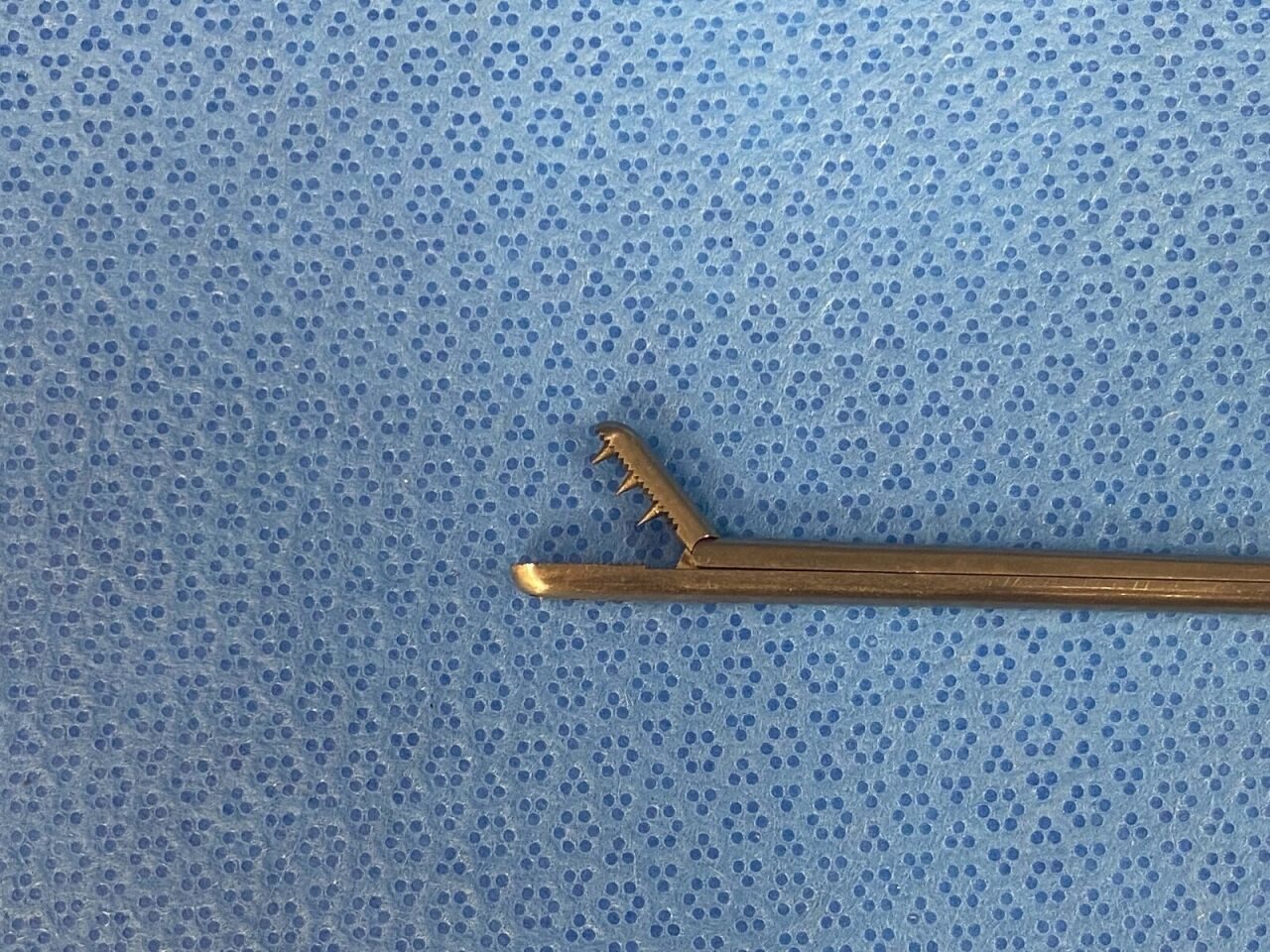 ZIMMER 60-3950-030 Ratcheting Spiked Grasping Forceps — photo 3