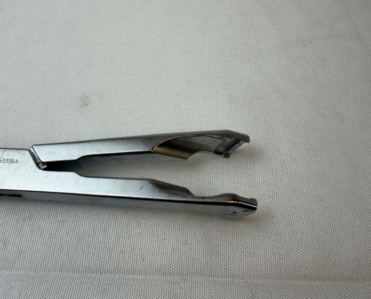 GLOBUS MEDICAL 624.308 Trial Sizer Holder Holding Forcep Angled Jaws — photo 3