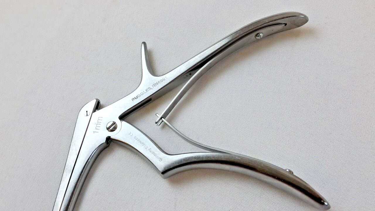 INTEGRA Ruggles RN4891 Stealth Micro Kerrison Rongeur 1mm 40° Up 8in — photo 3
