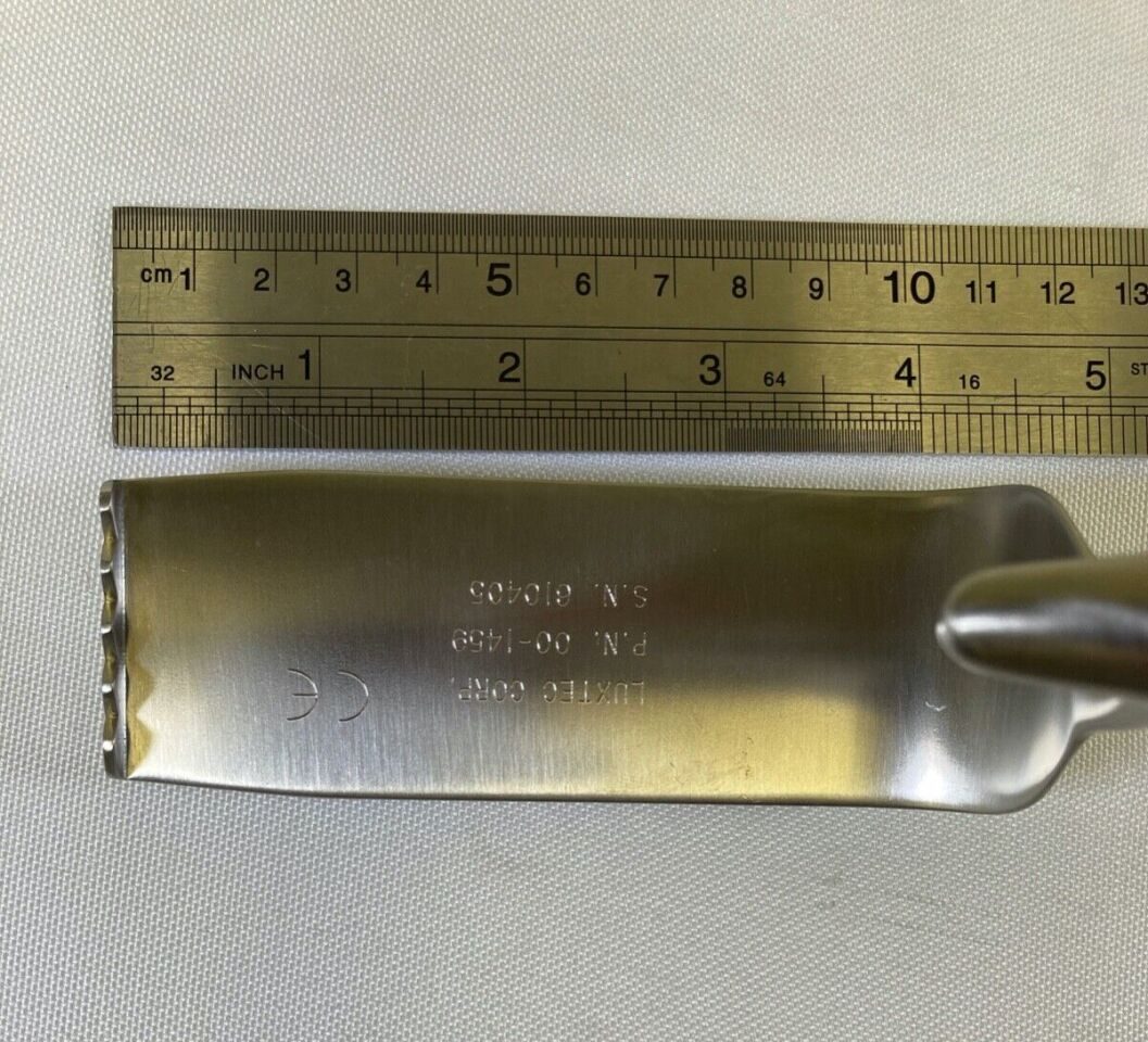 LUXTEC 00-1459 Tebbetts Lighted Breast Retractor w/ Teeth 1.25" x 4" Blade — photo 7