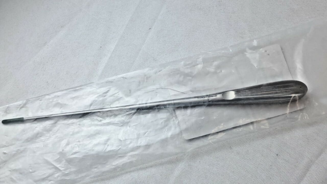 MILLENNIUM SURGICAL 6-01202 Spinal Fusion Curette Straight OL 305mm 12" — photo 1