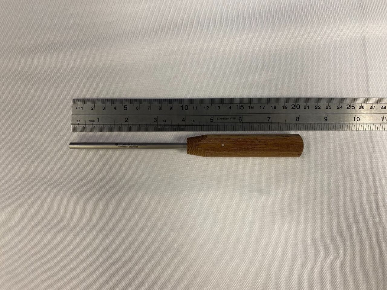 SYNTHES U44.642.20 Distraction Driver — photo 1