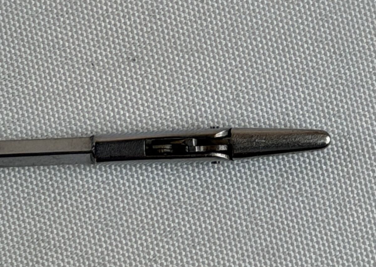 KARL STORZ 10370H Alligator D/A Grasping Forcep 3.3mm Jaws 2.5mm Shaft 50cm Long — photo 6