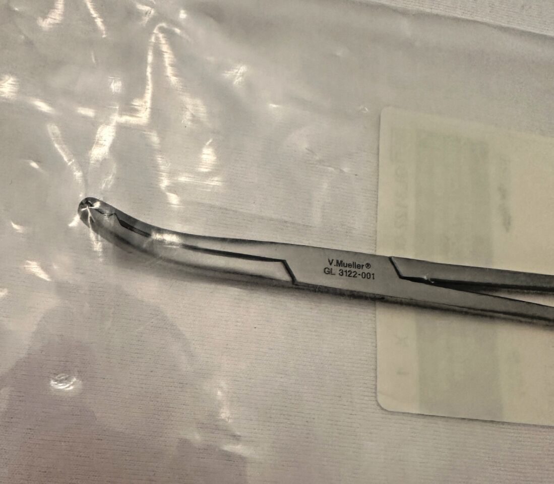 V. MUELLER GL3122-001 Glenner Hysterectomy Forceps Curved Left WL 21cm — photo 6