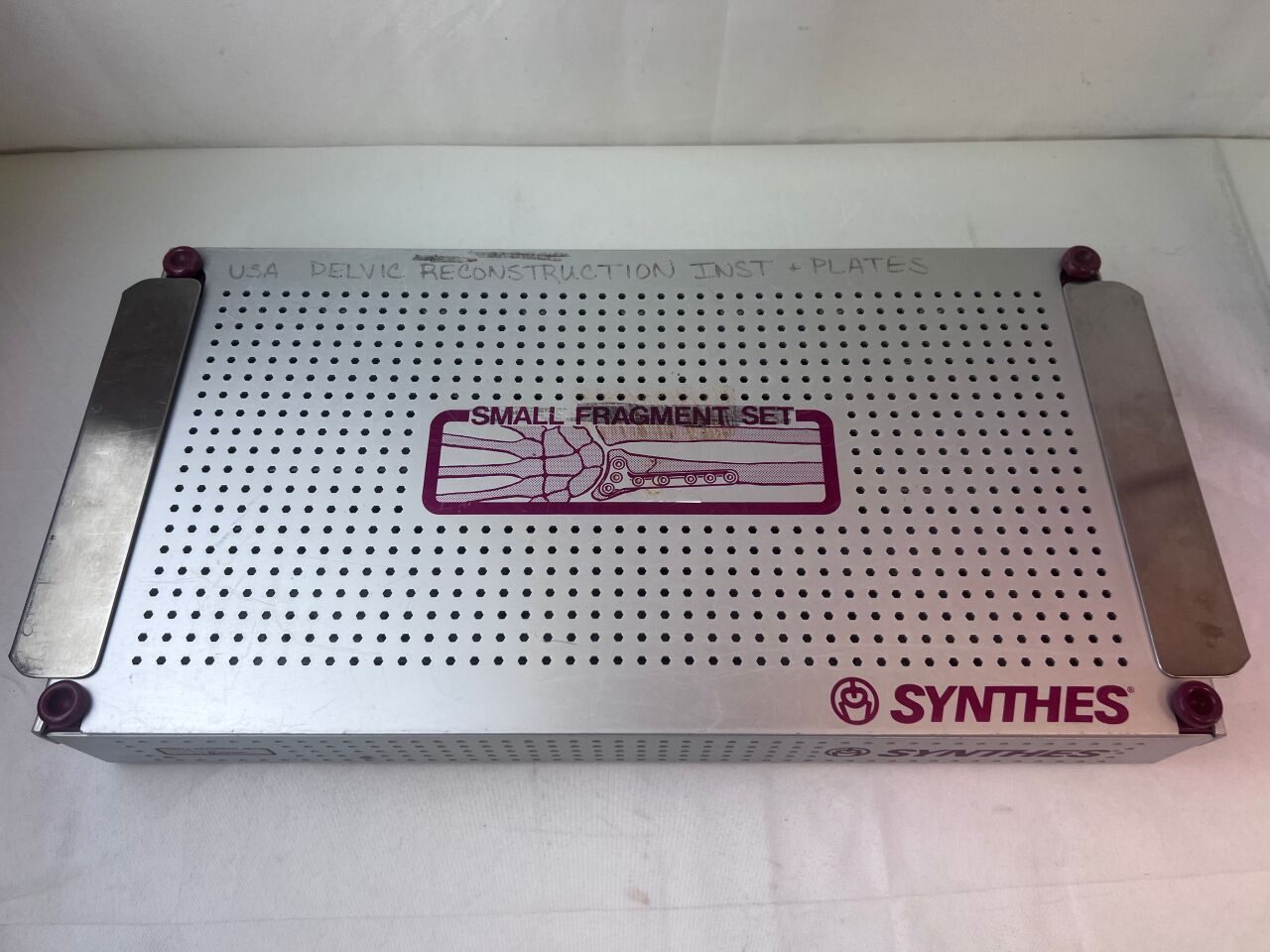SYNTHES Various Pelvic Reconstruction Instrument Plate Set — photo 5