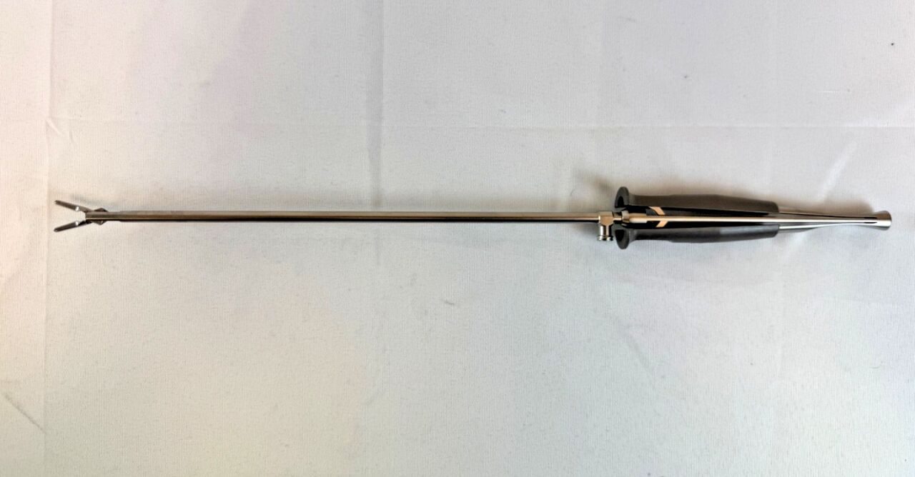 EDWARDS ERGF00536 MICS Double Action DeBakey Grasper 5mm x 36cm ThruPort