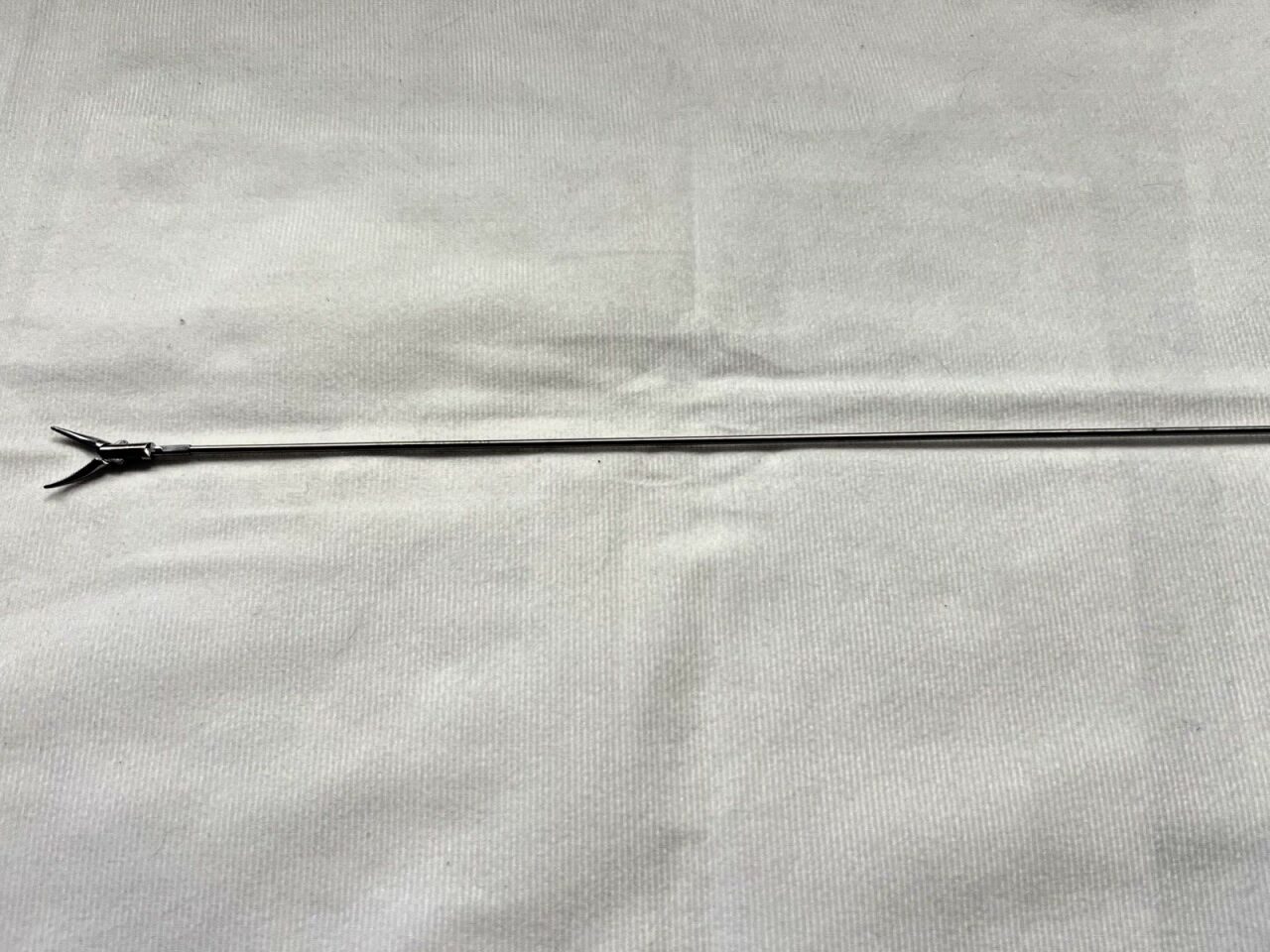 STRYKER 250-080-578 Maryland Dissector 5mm X 45cm Double Action Laparoscopy — photo 1