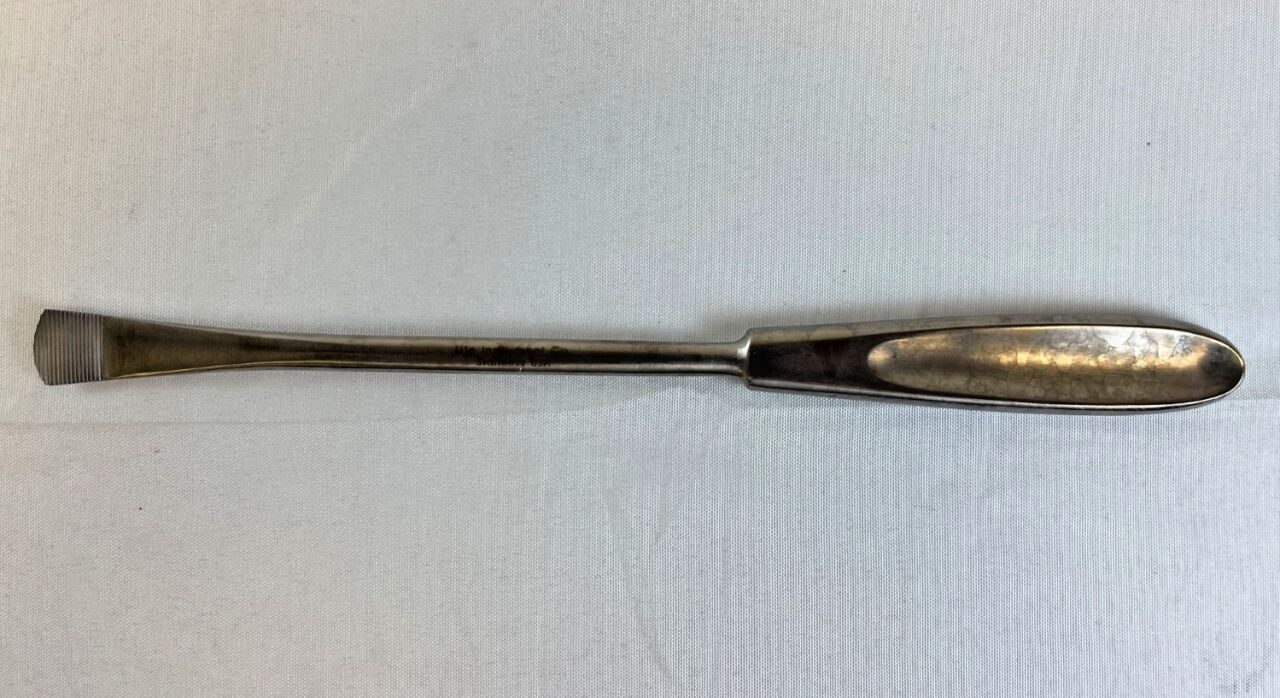 LIFE INSTRUMENTS 724-1012-0 AuFranc Elevator 10" Serrated Bottom Neuro Spine