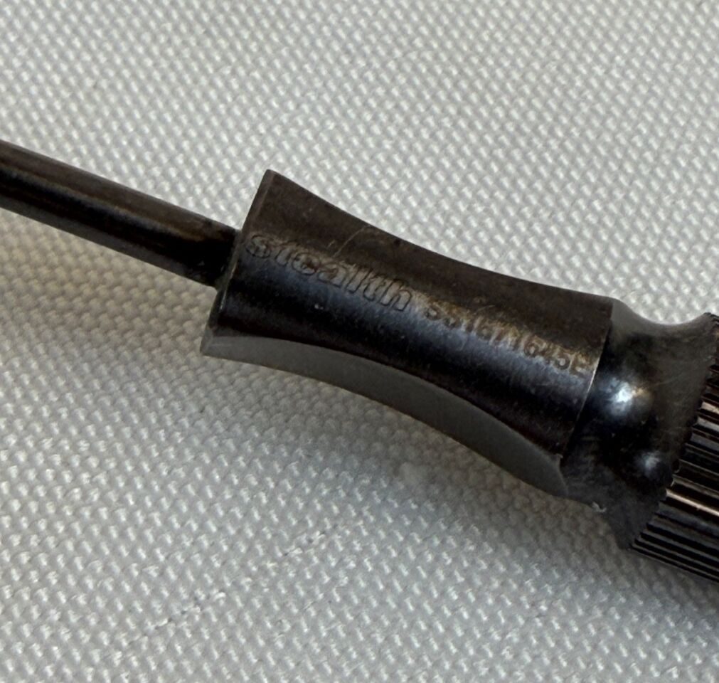 STEALTH SURGICAL SS1671645E MIS Suction Tube 10Fr x 5.5" WL Thumb Hole Ebonized — photo 2