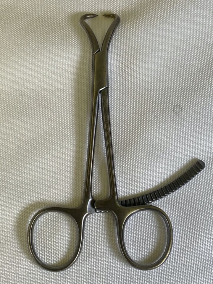 STRYKER 702926 Small Reduction Forceps w/ Points 130mm Orthopedic Trauma — photo 3