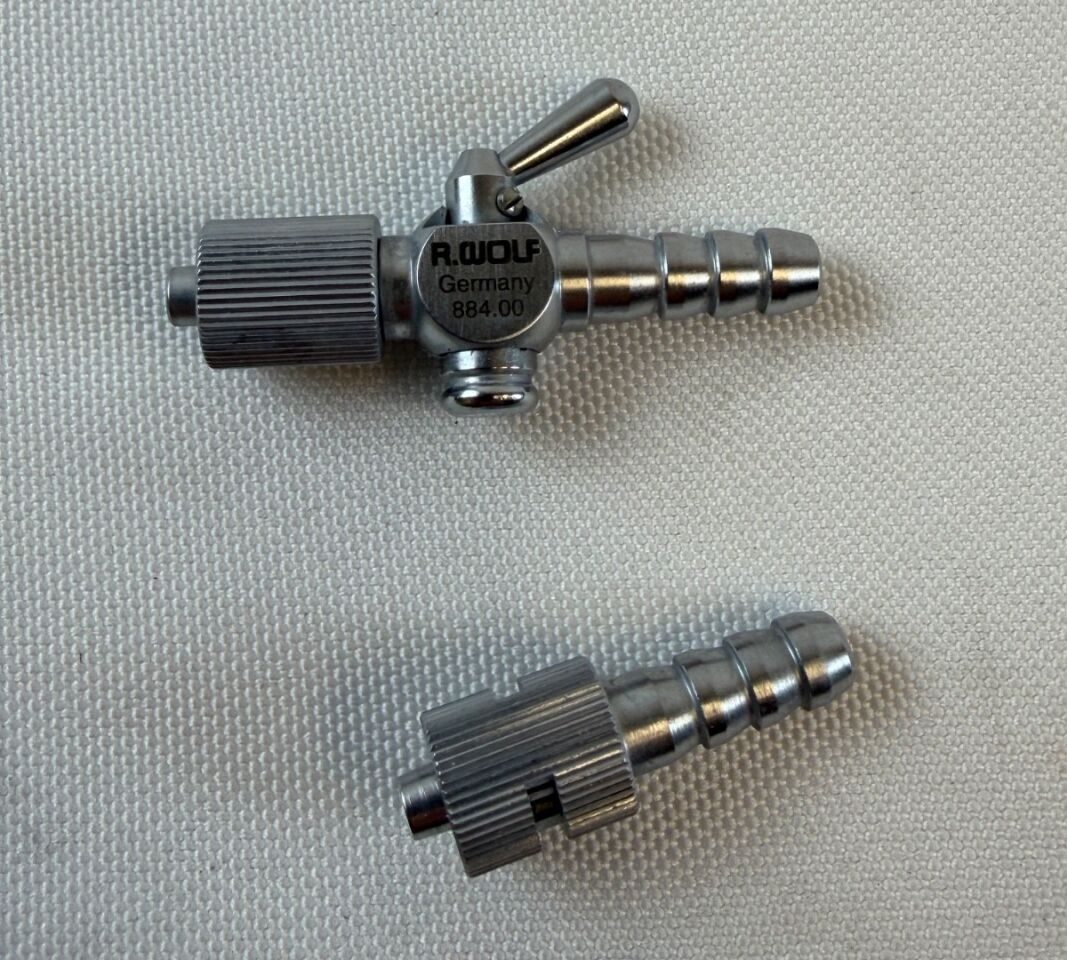 R. WOLF 884 Luer Lock w/ Valve & Hahn Adapter Set — photo 1