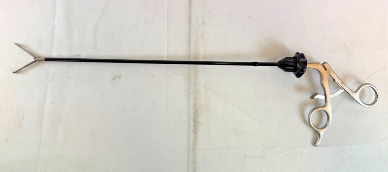 GERMAN STAINLESS ARO90516 5mm x 35cm Insulated Rotating Babcock Grasper — photo 1