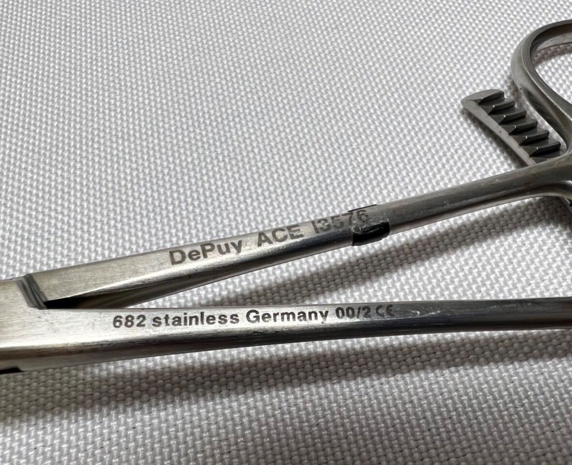 DEPUY SYNTHES 13576 Reduction Forceps w/ Points — photo 4