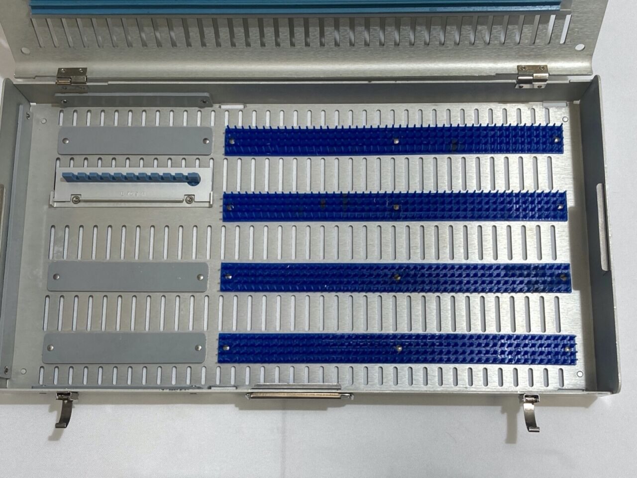 KARL STORZ E-7414 10.5" x 20" x 2.5" Microsurgical Instrument Tray — photo 4