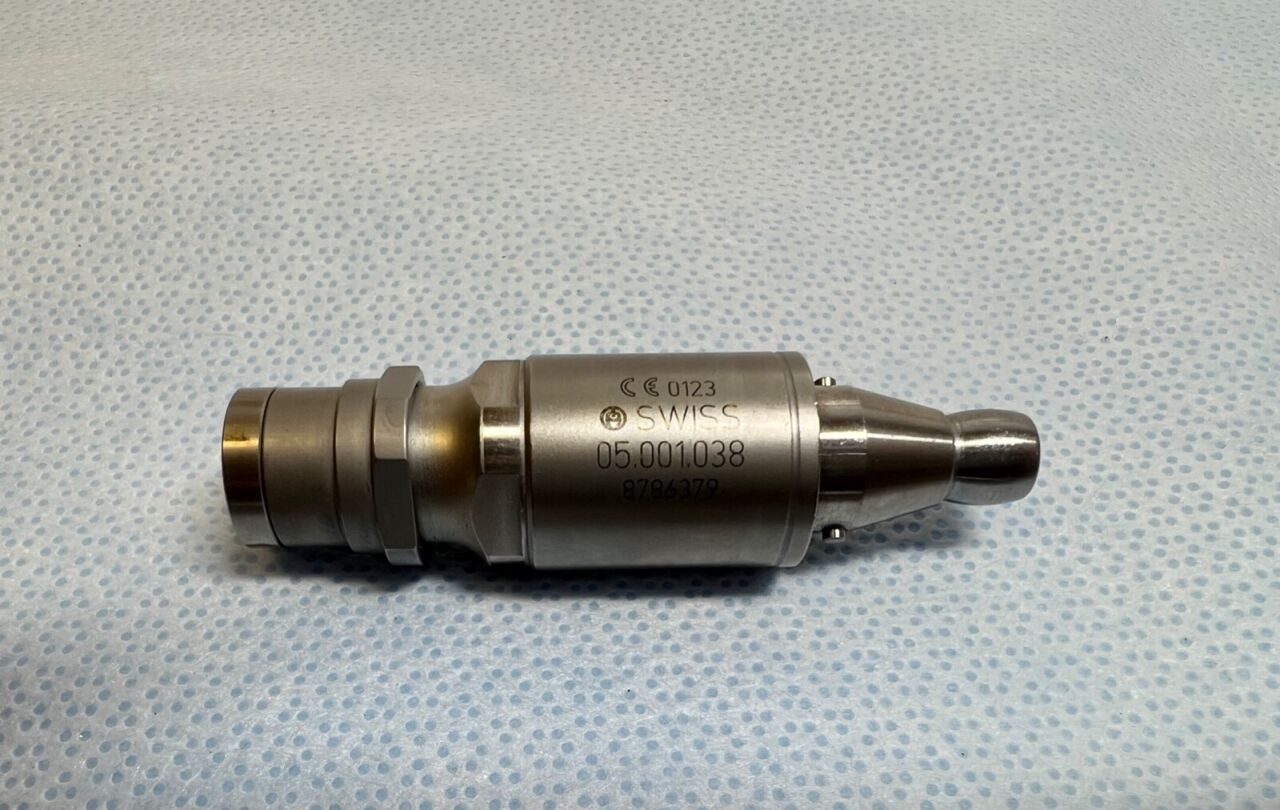 SYNTHES 05.001.038  Oscillating Saw Attachment US818