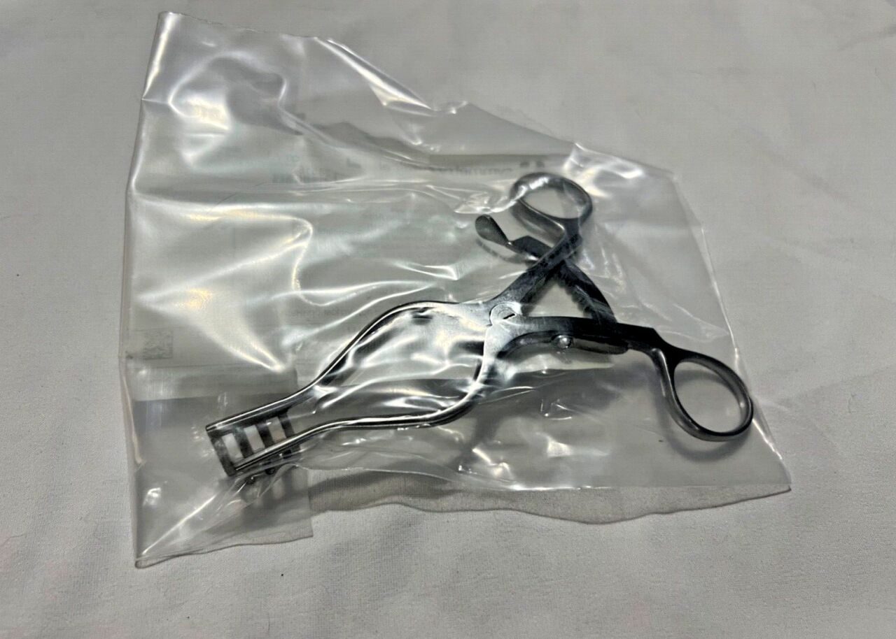 SYMMETRY SURGICAL 24-2670 Angled Arms 5-1/2" Contour Scalp Retractor