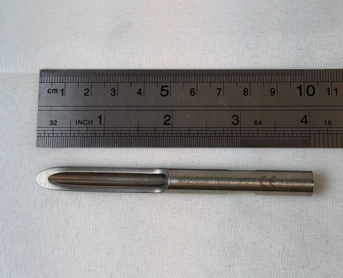 STRYKER 1806-0125 Reduction Spoon T2 Trochanter Entry Femoral Nailing Set — photo 6