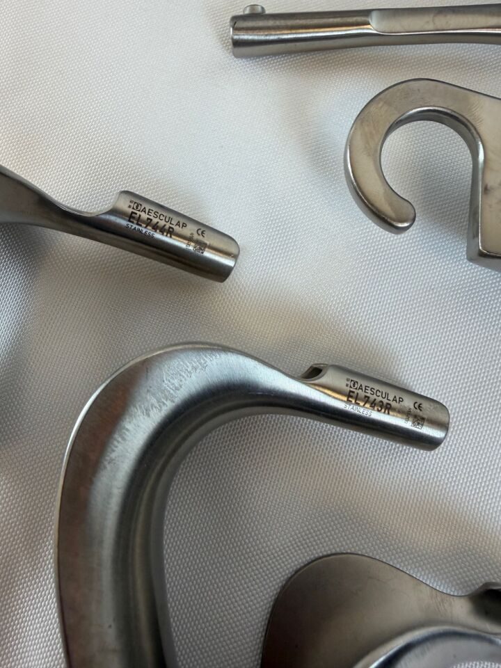 AESCULAP Sherback Vaginal Specula w/ SterilContainer S 6 Piece Set — photo 4