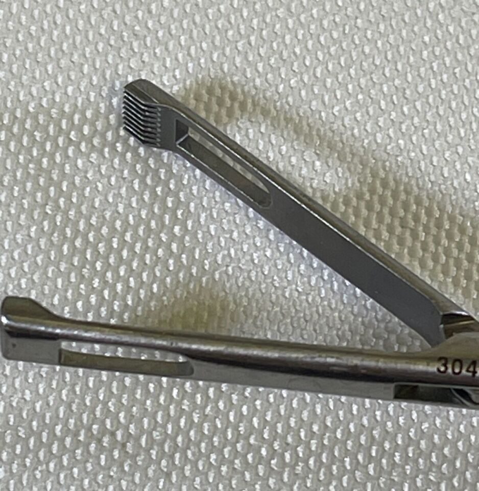 KARL STORZ 30525 30512 30419BB 5mm x 36cm Rotating Atraumatic Babcock Grasper — photo 5