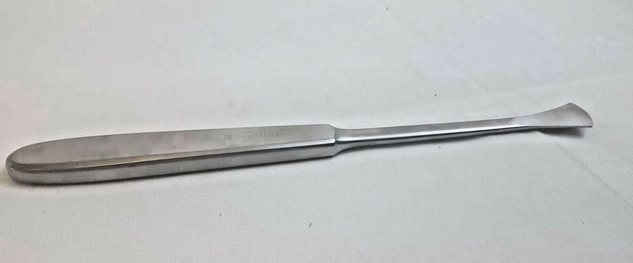AESCULAP FK360R Langenbeck Raspatory 16mm 7-1/2" Sharp — photo 1