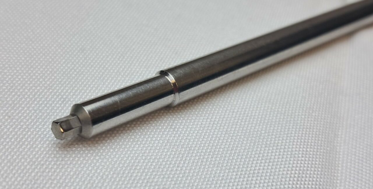 BIOMET B8241-57-071S 2.5mm Hexagonal Driver Shaft Orthopedic Trauma — photo 4