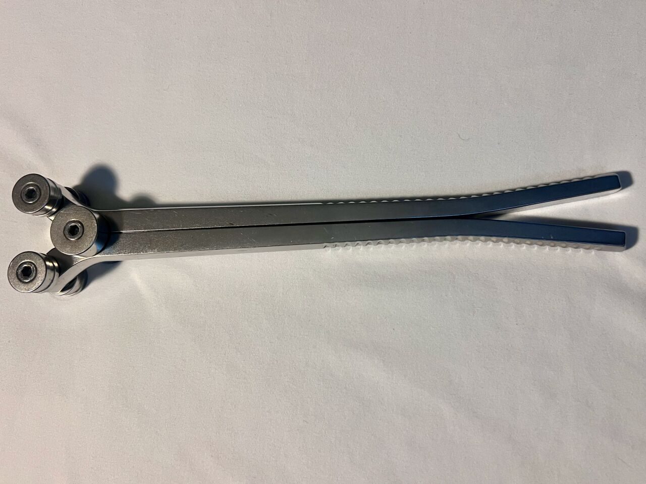 SYNTHES 388.96 Orthopedic Rod Bender