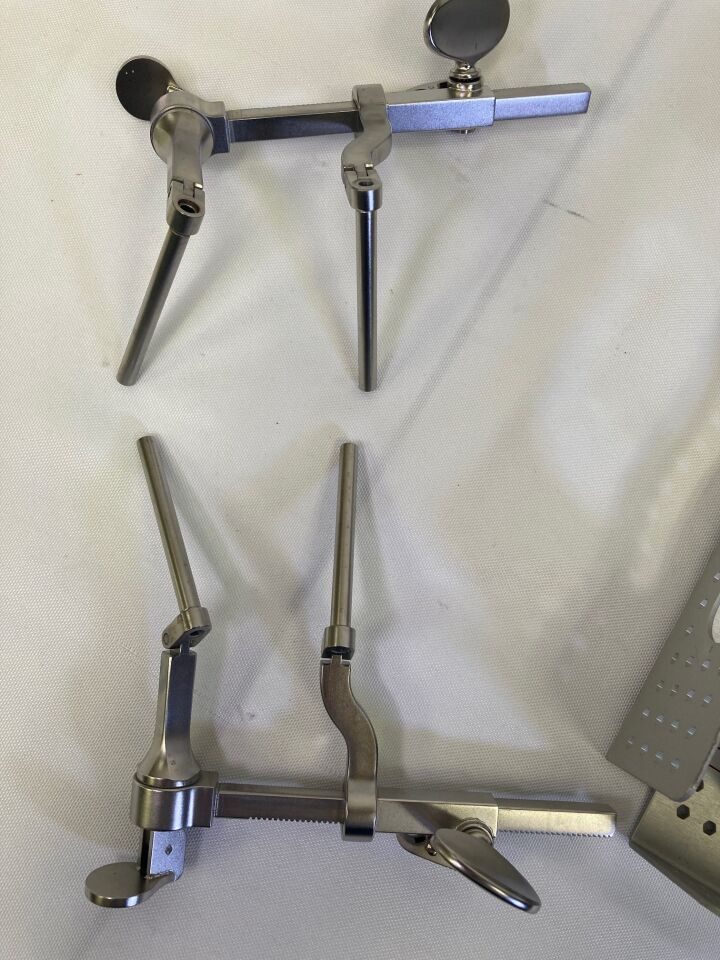 SYNTHES  Surgical Cases — photo 7