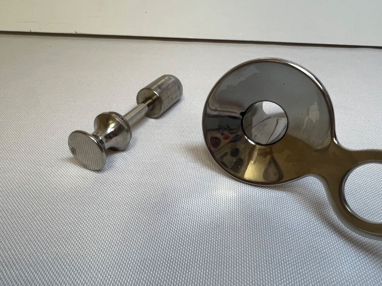 MILTEX 28-22 2-3/4 Long X 3/4" Inside Dia. Hirschman Medium Sized Anoscope — photo 5