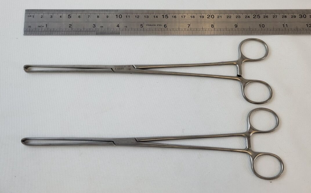 AESCULAP EA018R Allis Intestinal and Tissue Grasping Forceps - Set of 2 — photo 7