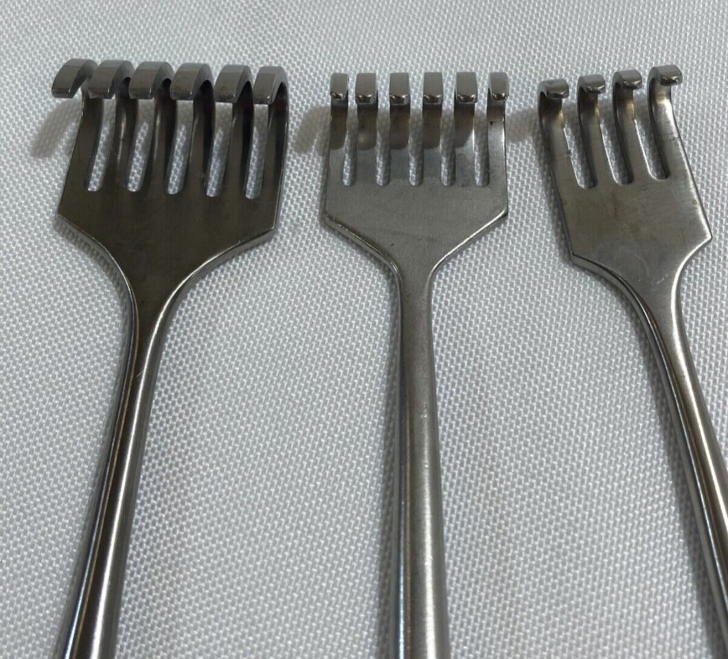 V. MUELLER  Volkman Retractors Sharp & Blunt Prong — photo 2