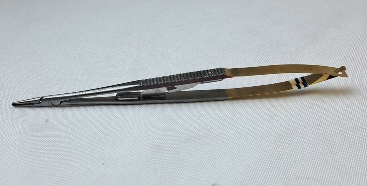 V. MUELLER VM61-2551 Castroviejo Needle Holder — photo 2