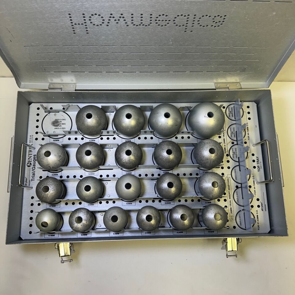 VARIOUS  Stryker Howmedica Centrax Bipolar System Trial & Instrument Set w/ Extras and Case — photo 9