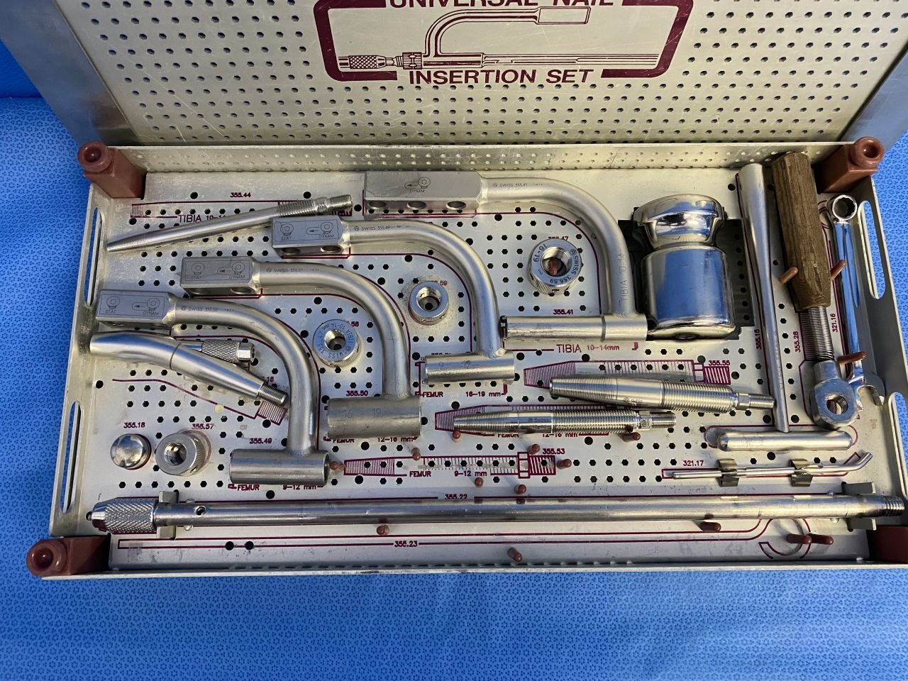 SYNTHES Nail Insertion Set — photo 2