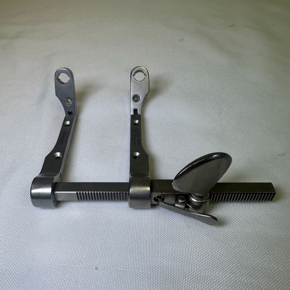 AESCULAP BV439 Caspar Retractor Frame — photo 2
