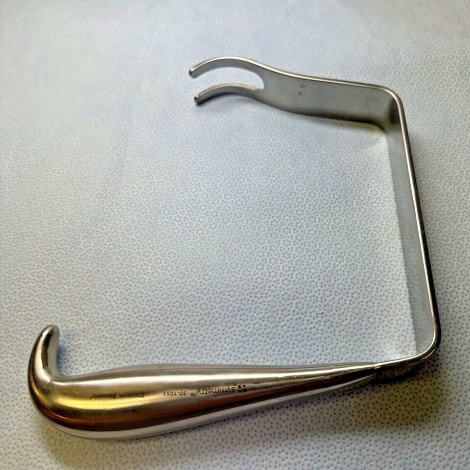 SYMMETRY SURGICAL 77-1011 Bristow-Bankart Humeral Retractor 2 Prong, Blunt — photo 5