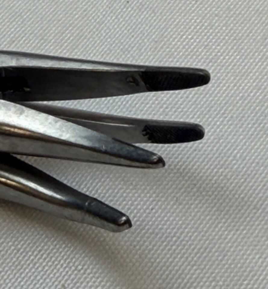 CODMAN 36-4015 T/C Jaw Stratte Needle Holders 9" Pair — photo 4
